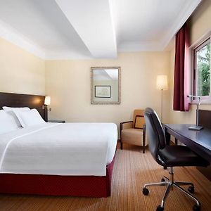Habitación Clásica con Cama King